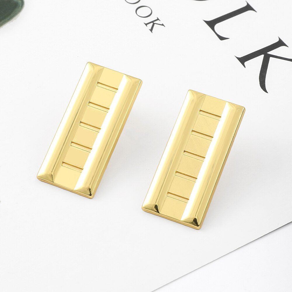 Tokyo Revengers Tetta Kisaki Stud Cosplay Earrings