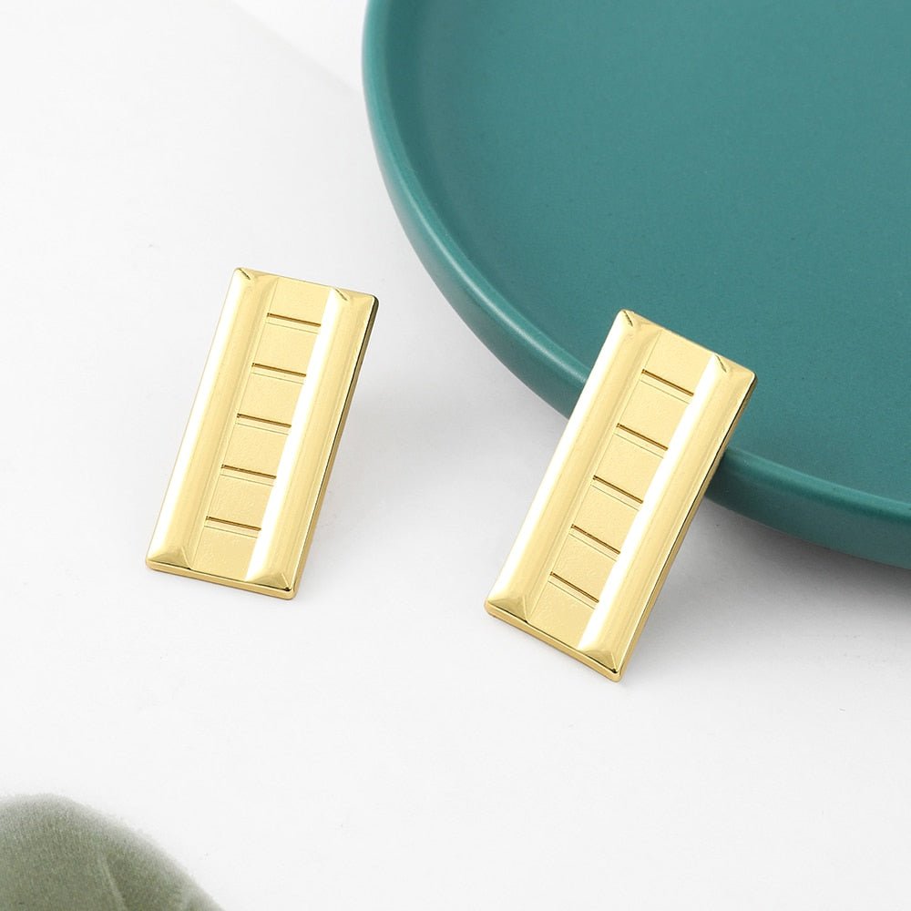 Tokyo Revengers Tetta Kisaki Stud Cosplay Earrings